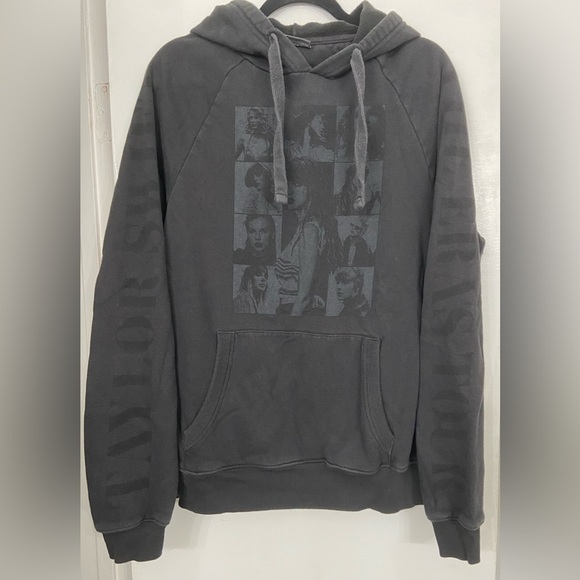 Taylor Swift Sweaters - Taylor Swift The Eras Tour Hoodie Sweater Black Size Medium